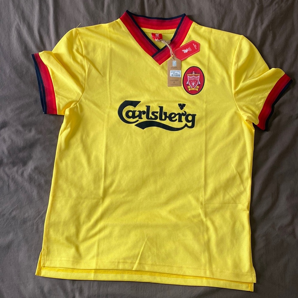 Liverpool FC 97-98 Away Shirt “Carlsberg” Large Yellow